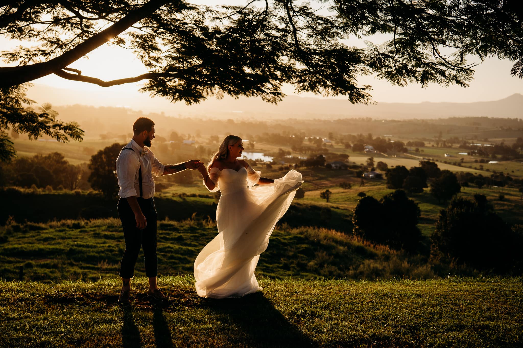 sunset-wedding-photo